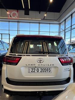 تويوتا لاندكروزر